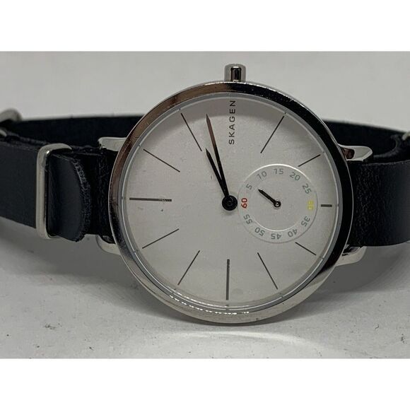 Skagen SKW2358 Hagen Women's Black Leather Analog White Dial Quartz Watch HK770 - Picture 6 of 11